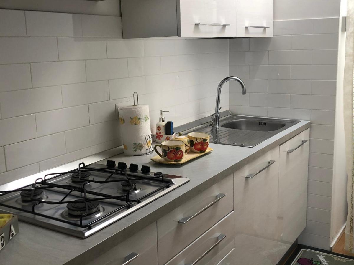 Villa La casa sul fiume Ascoli Piceno Esterno foto