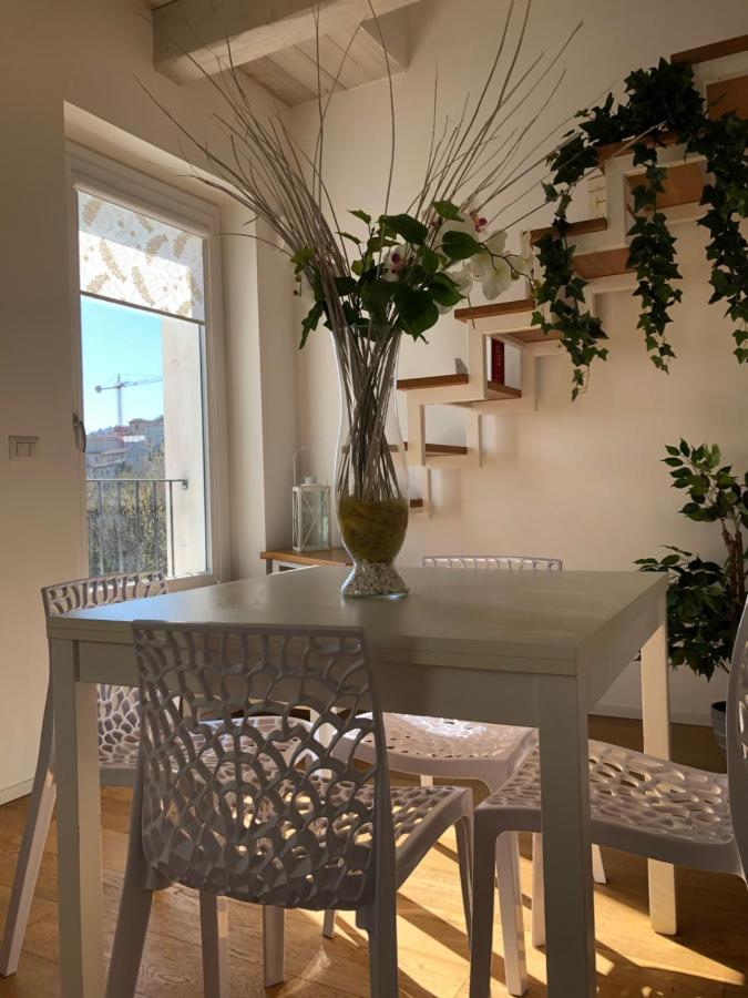 Villa La casa sul fiume Ascoli Piceno Esterno foto